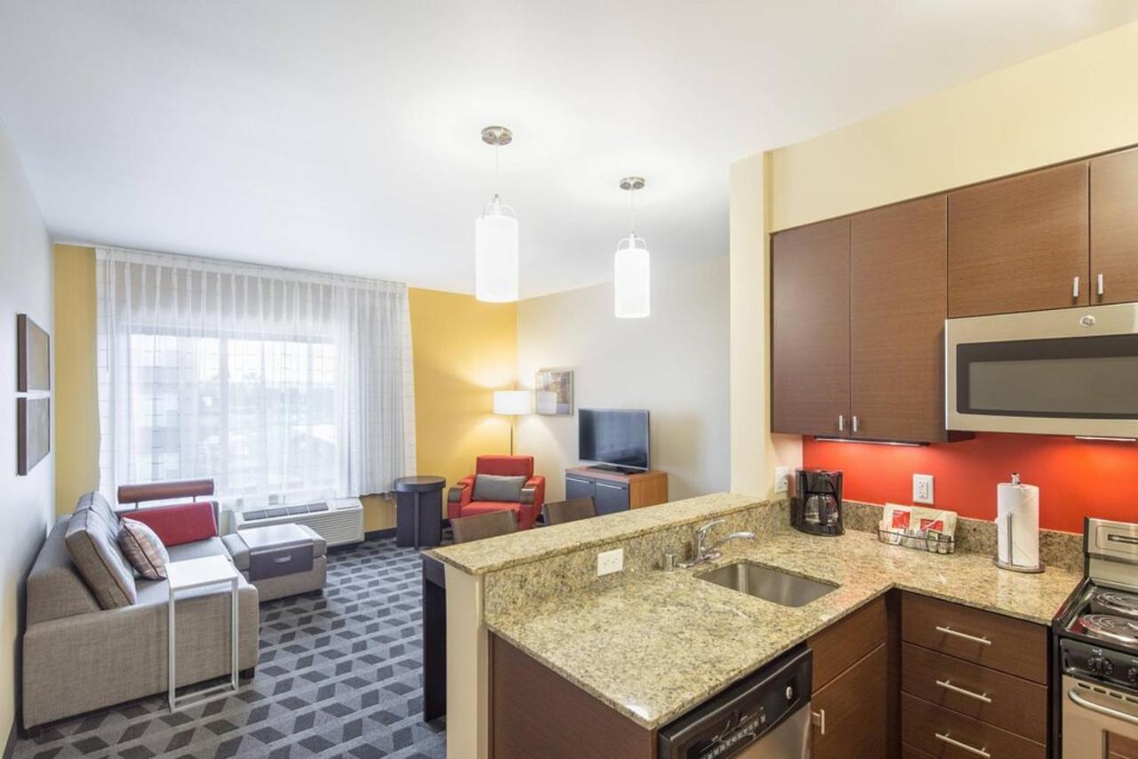 Towneplace By Marriott Suites Portland Vancouver Evergreen Dış mekan fotoğraf