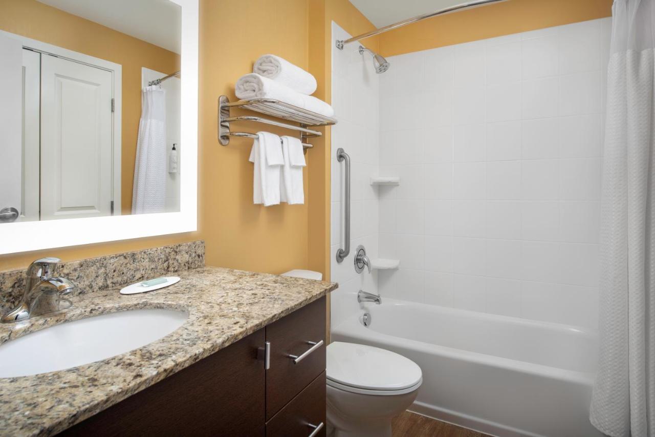 Towneplace By Marriott Suites Portland Vancouver Evergreen Dış mekan fotoğraf